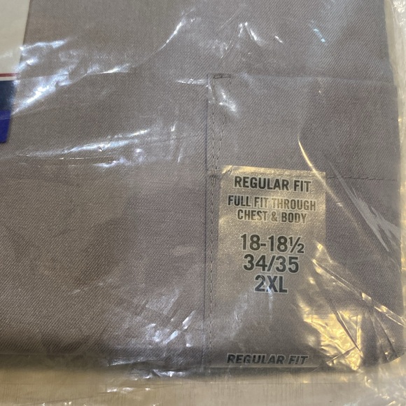 IZOD All over Stretch Wrinkle Free Button Down Shirt - Picture 2 of 6